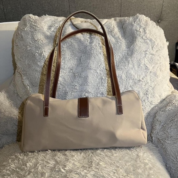 Ralph Lauren Beige Shoulder Bag with Dark Brown Straps - Picture 2 of 3